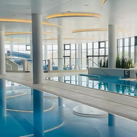 Polanki Aqua Industrial Nielimitowany Dostep Do Basenow - Saun - Miejsce Postojowe Free Apartament Kołobrzeg