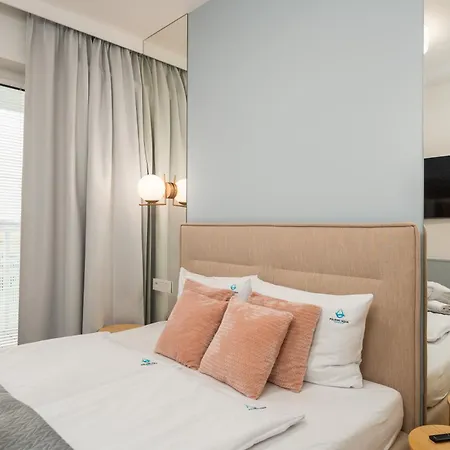 Apartament POLANKI AQUA INDUSTRIAL nielimitowany dostęp do BASENÓW - SAUN - miejsce postojowe FREE Kołobrzeg