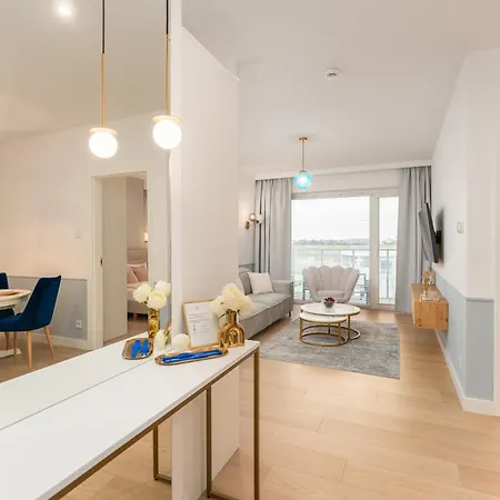 POLANKI AQUA INDUSTRIAL nielimitowany dostęp do BASENÓW - SAUN - miejsce postojowe FREE Apartament *