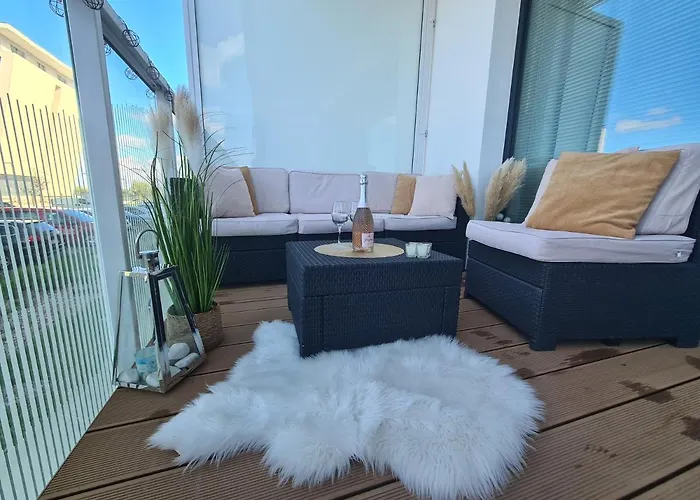 Polanki Aqua Industrial Nielimitowany Dostęp Do Basenów - Saun - Miejsce Postojowe Free Apartament Kołobrzeg