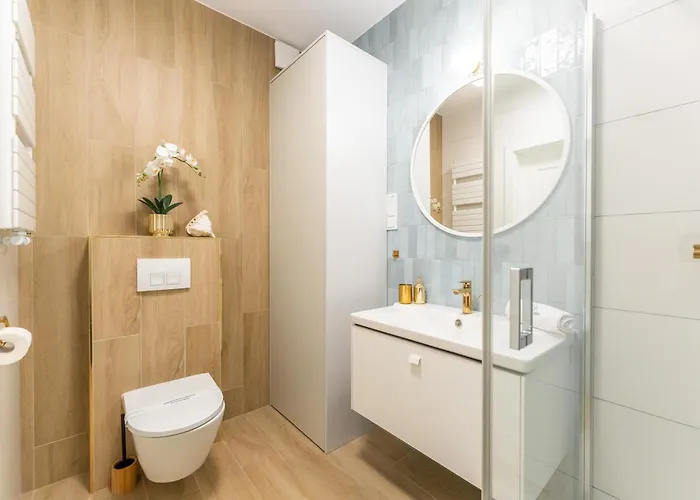 Polanki Aqua Industrial Nielimitowany Dostęp Do Basenów - Saun - Miejsce Postojowe Free Kołobrzeg