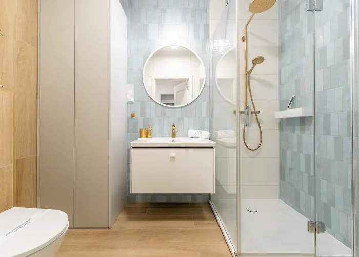 Polanki Aqua Industrial Nielimitowany Dostęp Do Basenów - Saun - Miejsce Postojowe Free