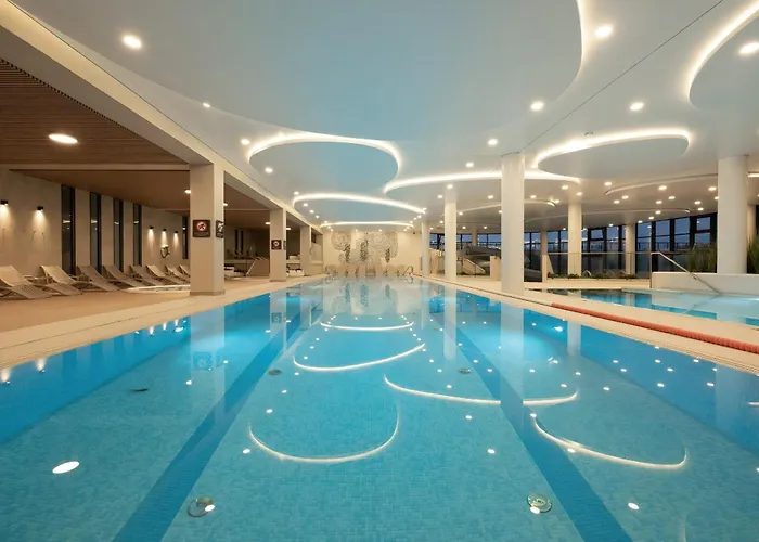 Polanki Aqua Industrial Nielimitowany Dostęp Do Basenów - Saun - Miejsce Postojowe Free *